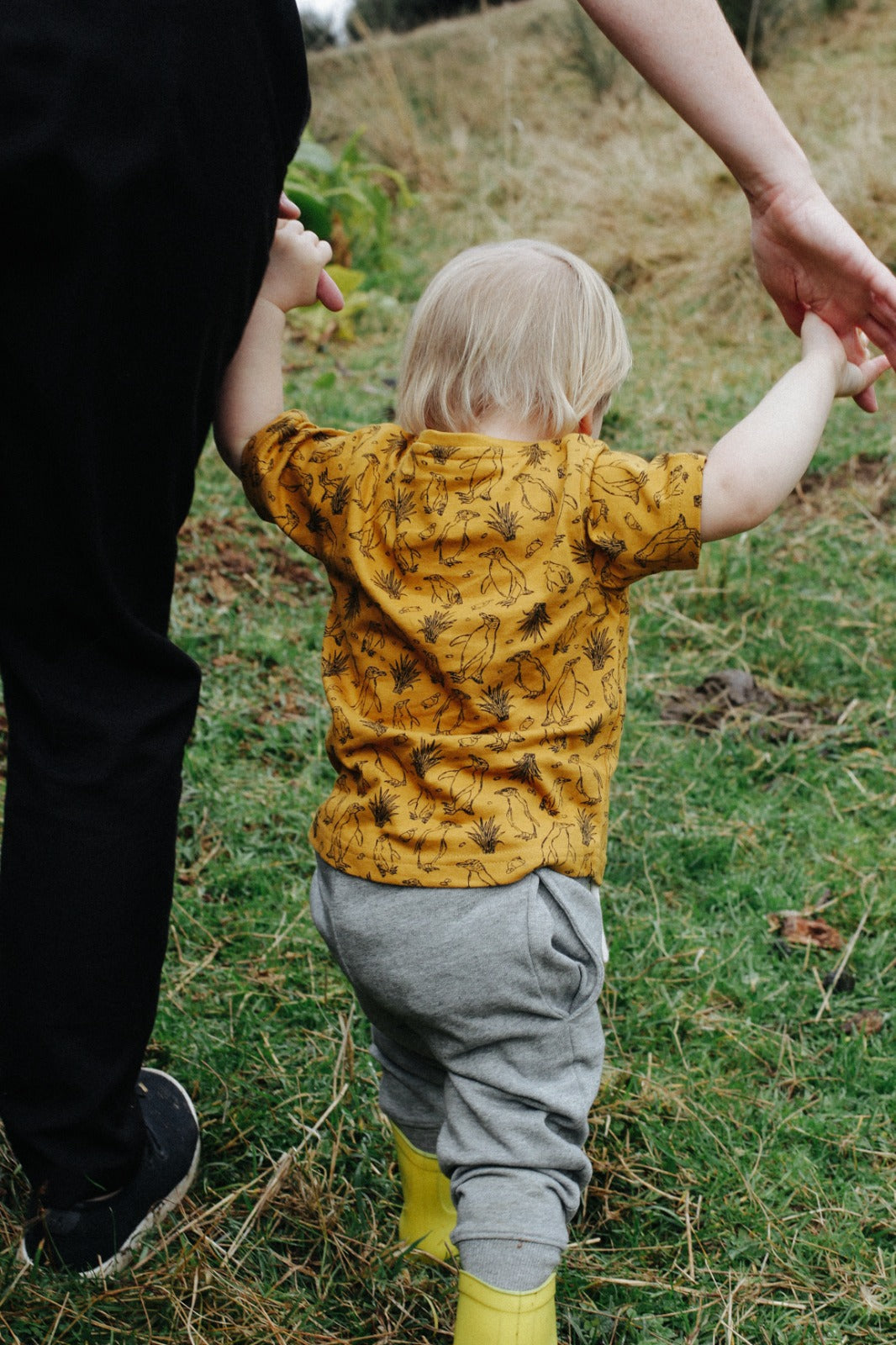 Weka Tee - Penguin Print - Mustard