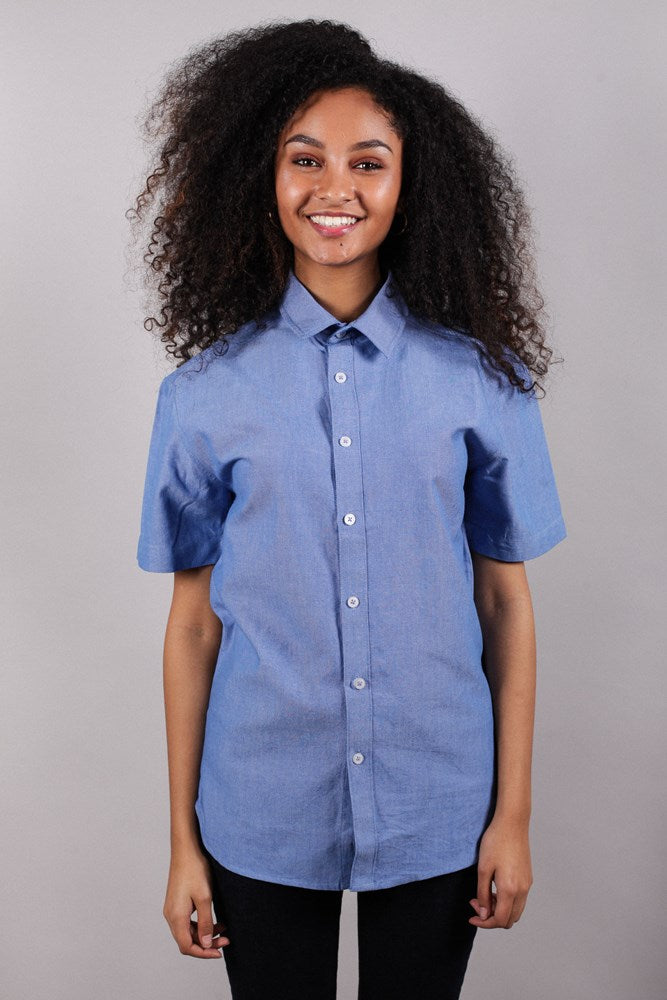 Female model wearing Moana Blue Casual Friday Shirt